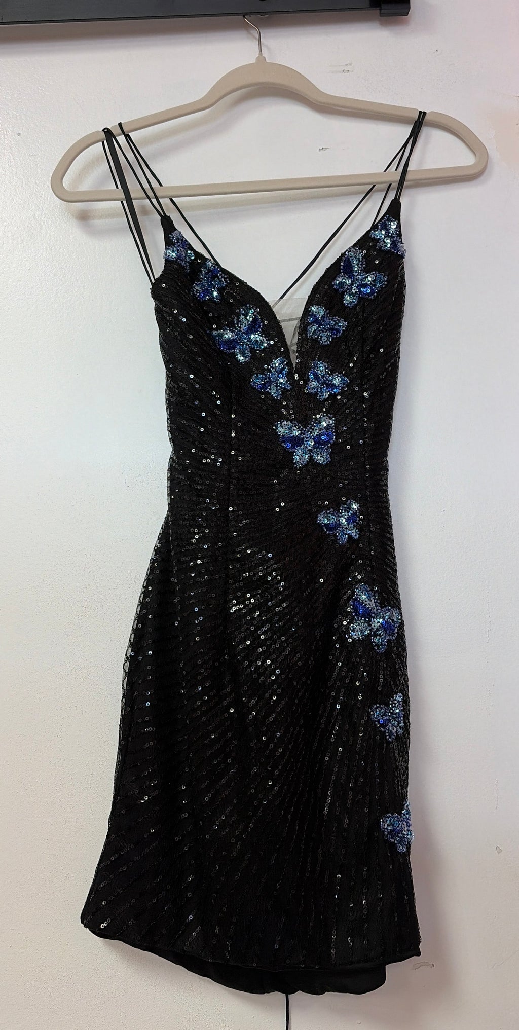 Black Sequin Butterfly Embellished Lace-Up Back Homecoming Dress