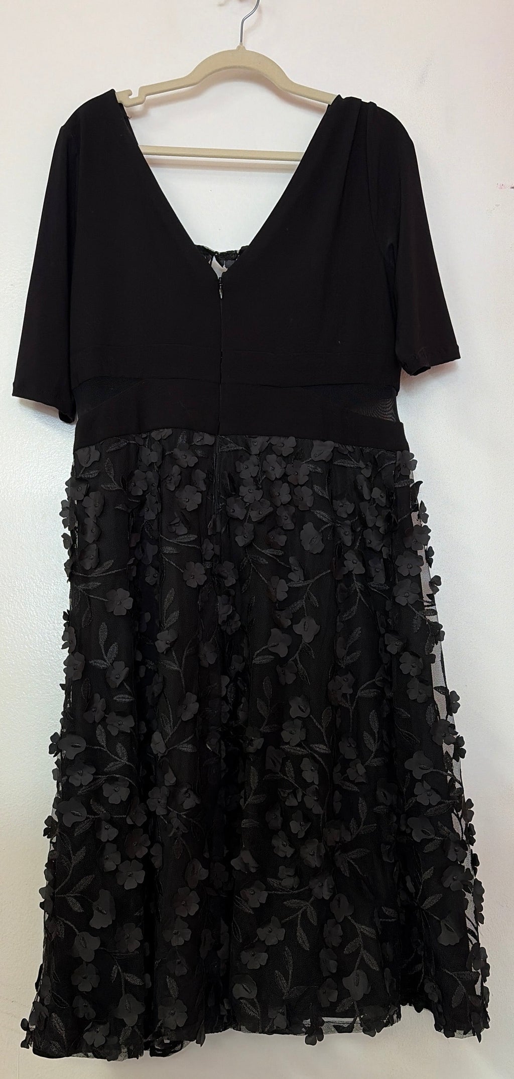 Xscape Black Floral Mesh Tea-Length Dress