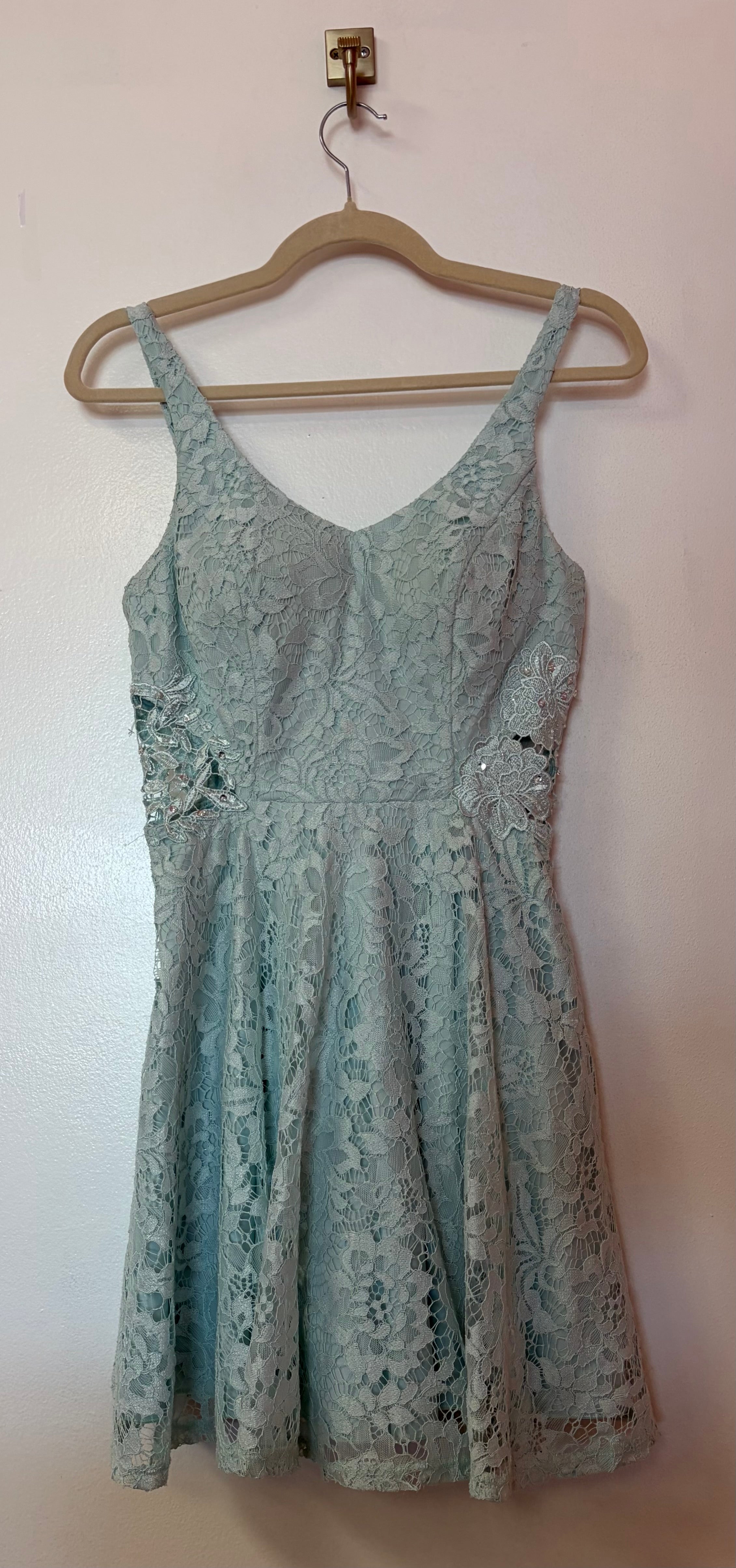 Jodi Kristopher Sage Green Lace Fit & Flare Dress – Floral Cocktail Party Dress