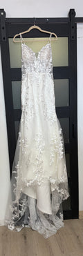 Romantic Floral Lace Mermaid Bridal Gown