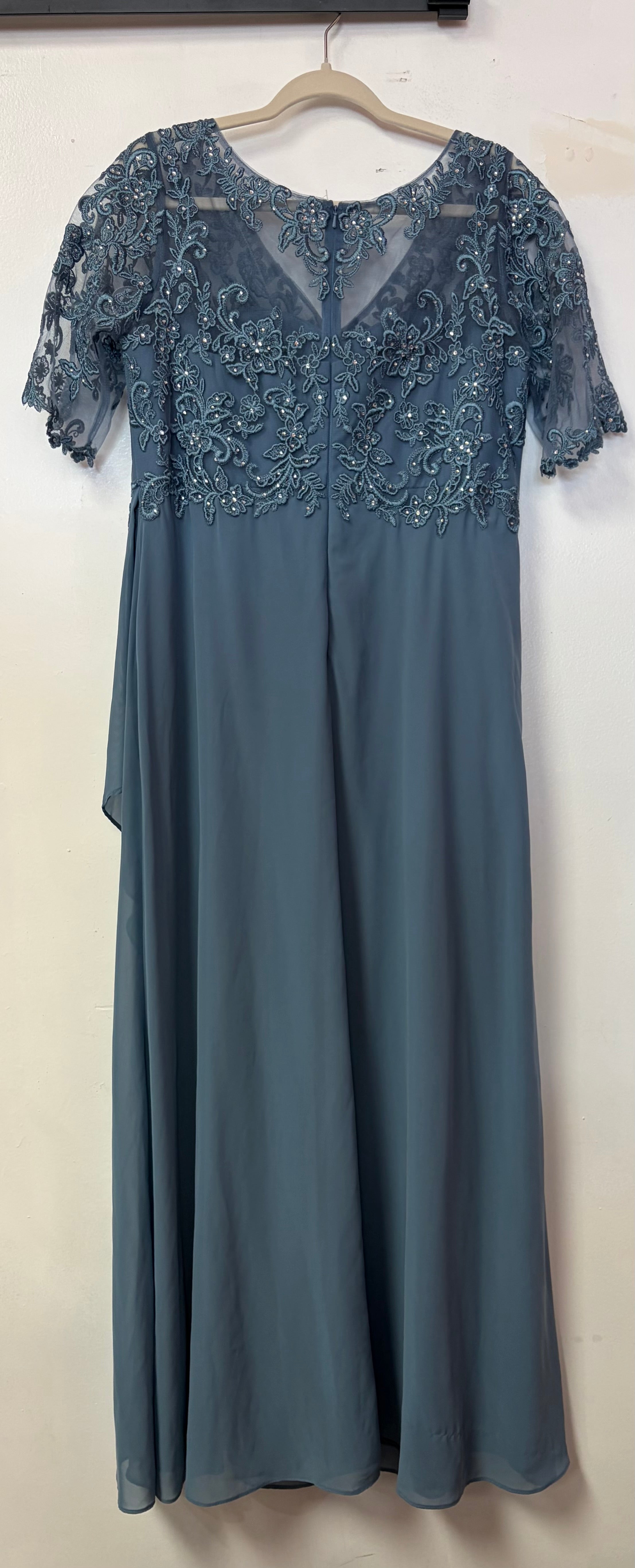 Oleg Cassini Slate Blue Beaded Lace Chiffon Mother of the Bride Gown