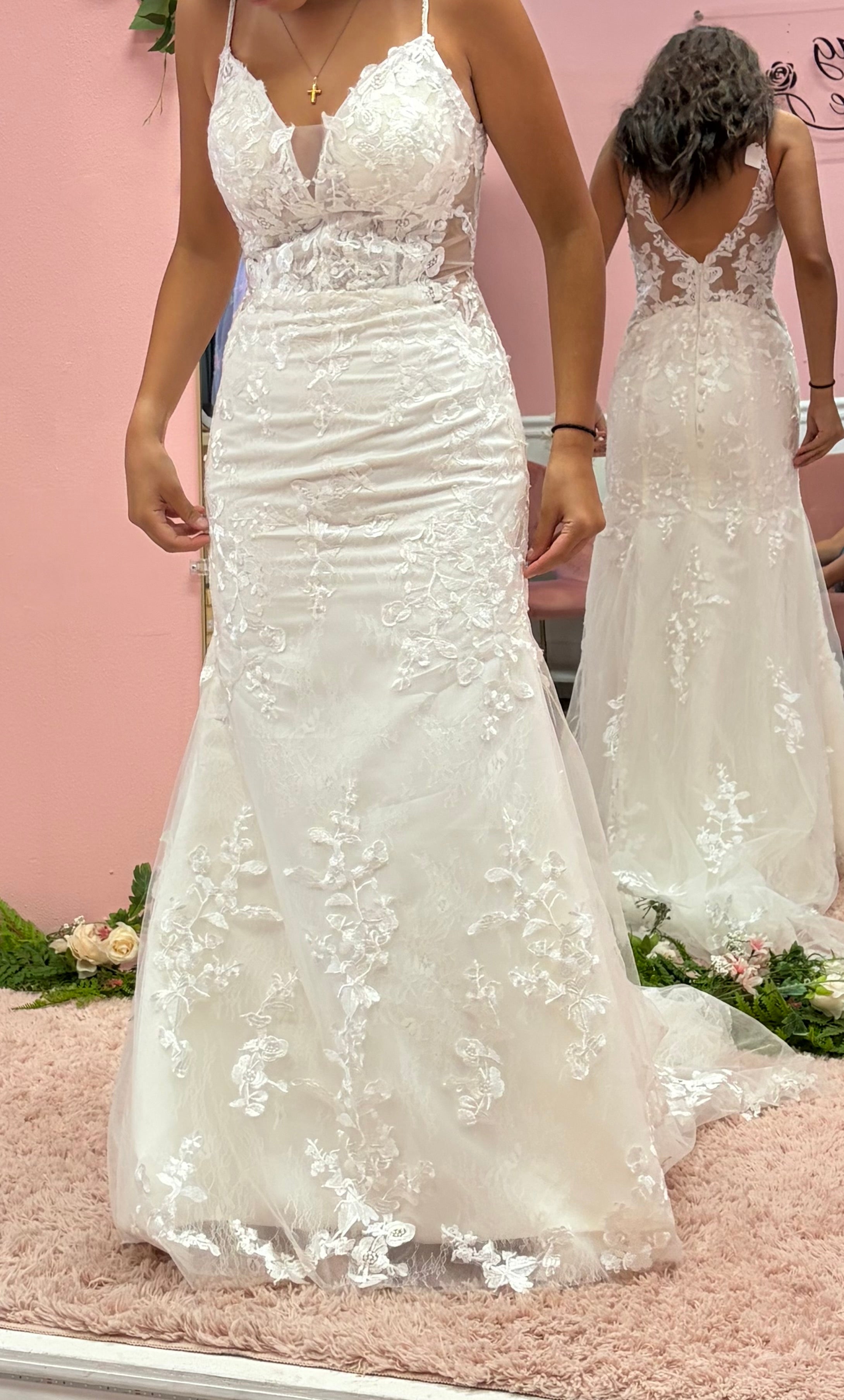 Romantic Floral Lace Mermaid Bridal Gown