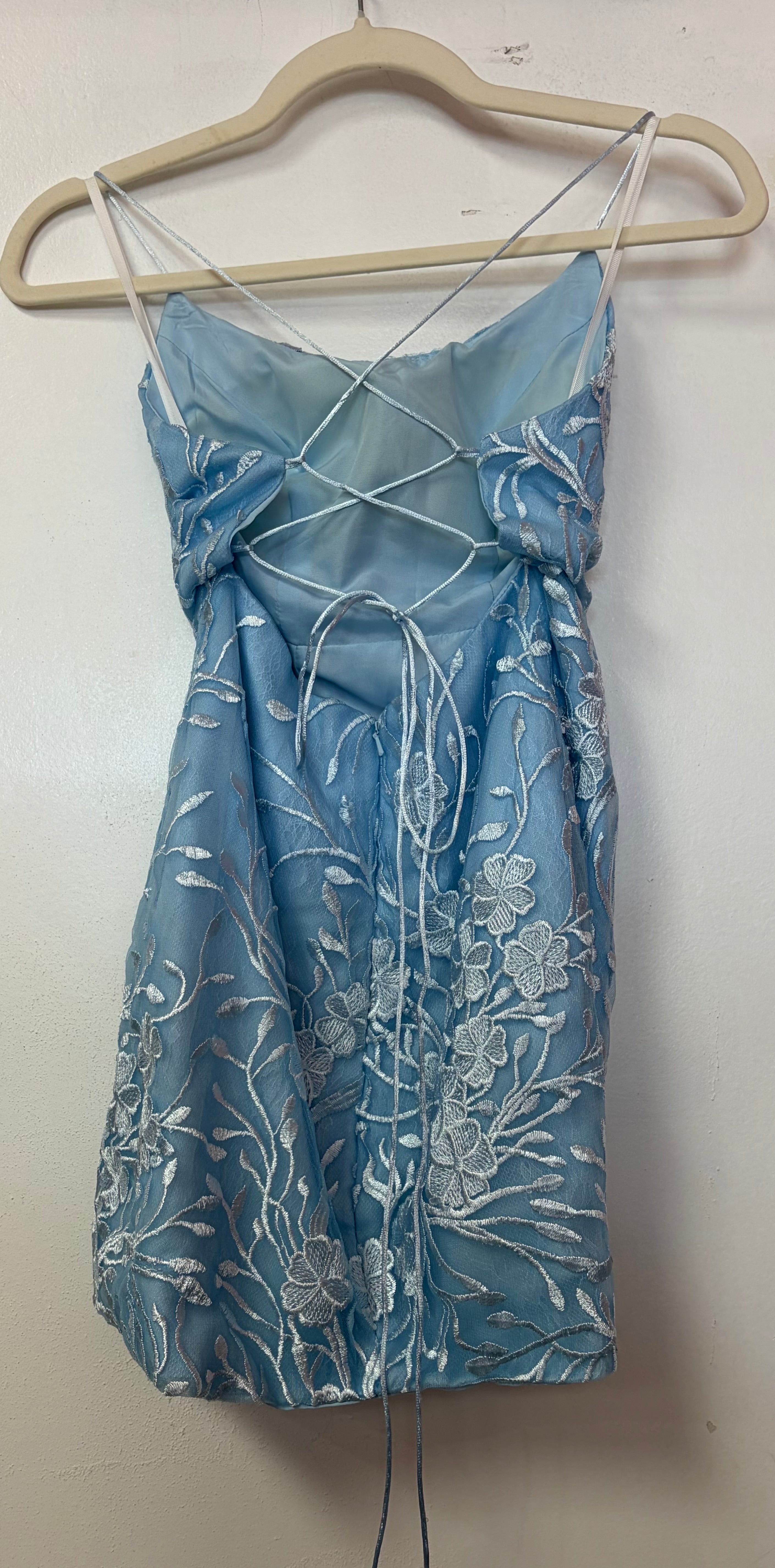 Zapaka Blue Floral Lace-Up Mini Dress