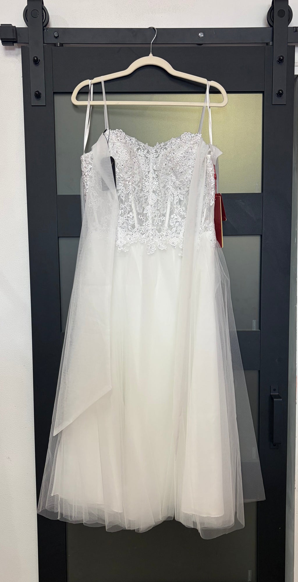 Fairytale-Inspired Bridal Dress with Soft Tulle Sleeves