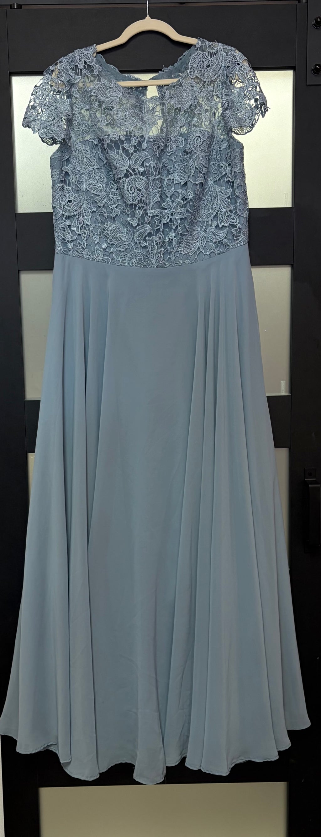 JJ’s House Dusty Blue Lace Chiffon Gown