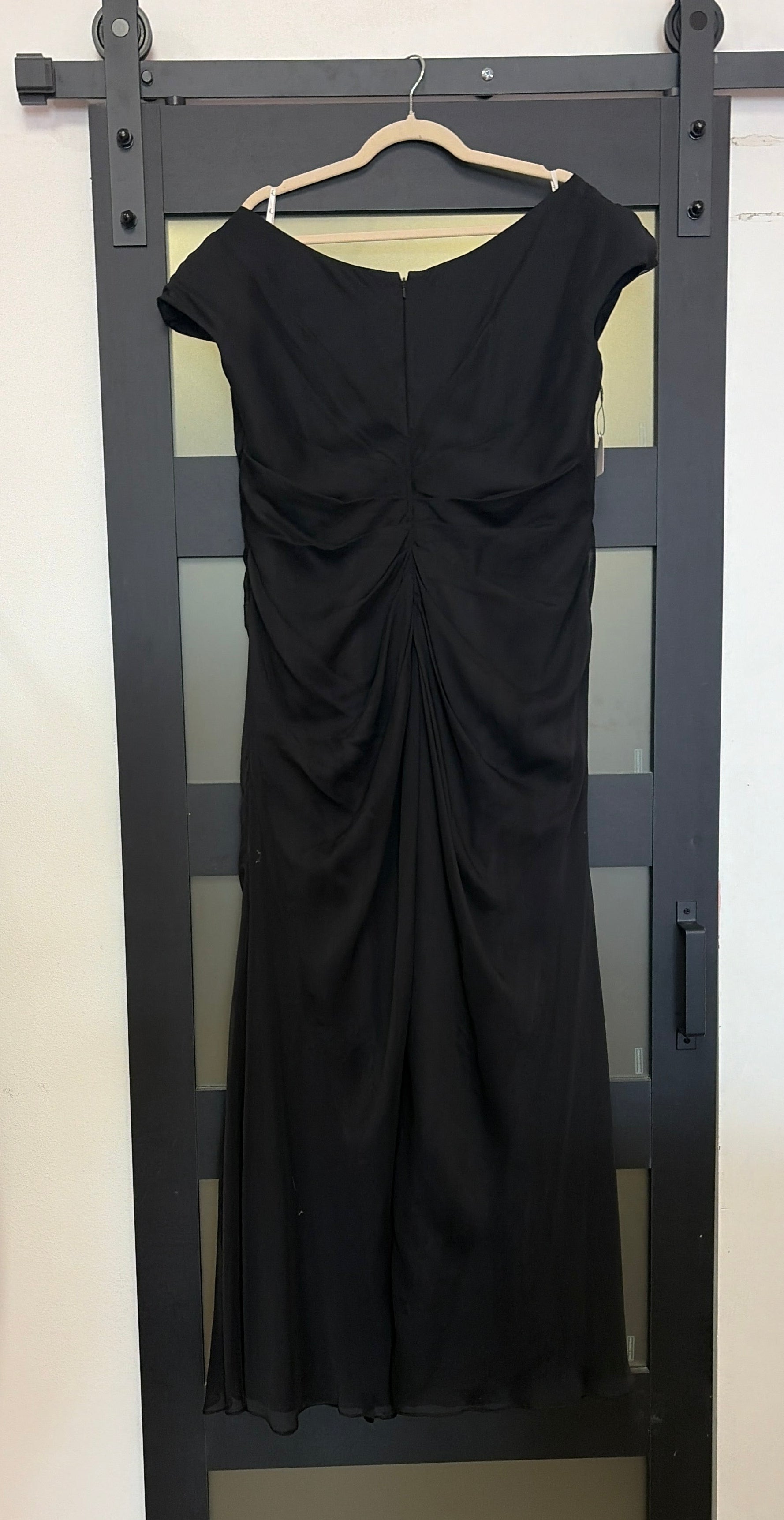 Jade by Jasmine style J175052 black short sleeve gown