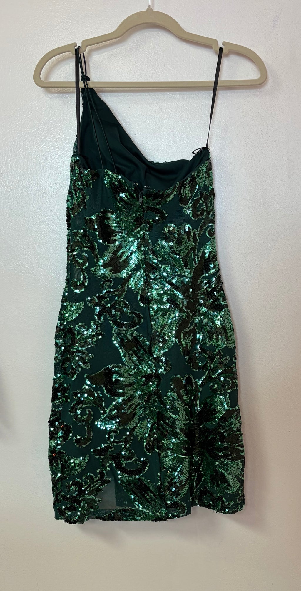 Emerald Green One-Shoulder Sequin Cocktail Dress