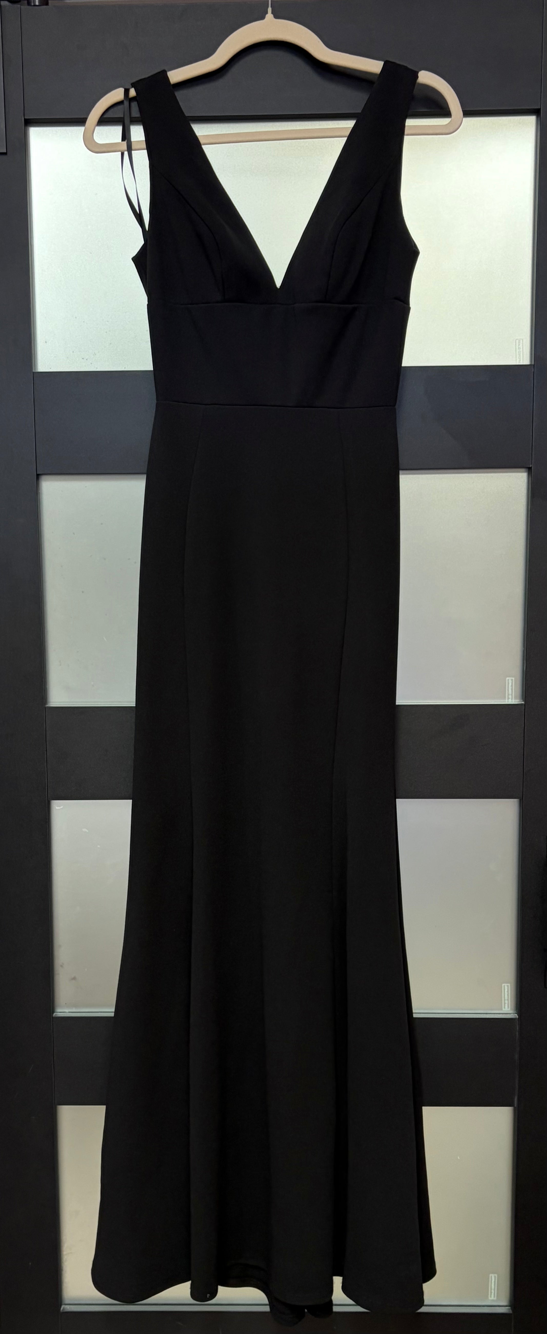 Cinderella Divine Black Plunging V-Neck Mermaid Formal Gown