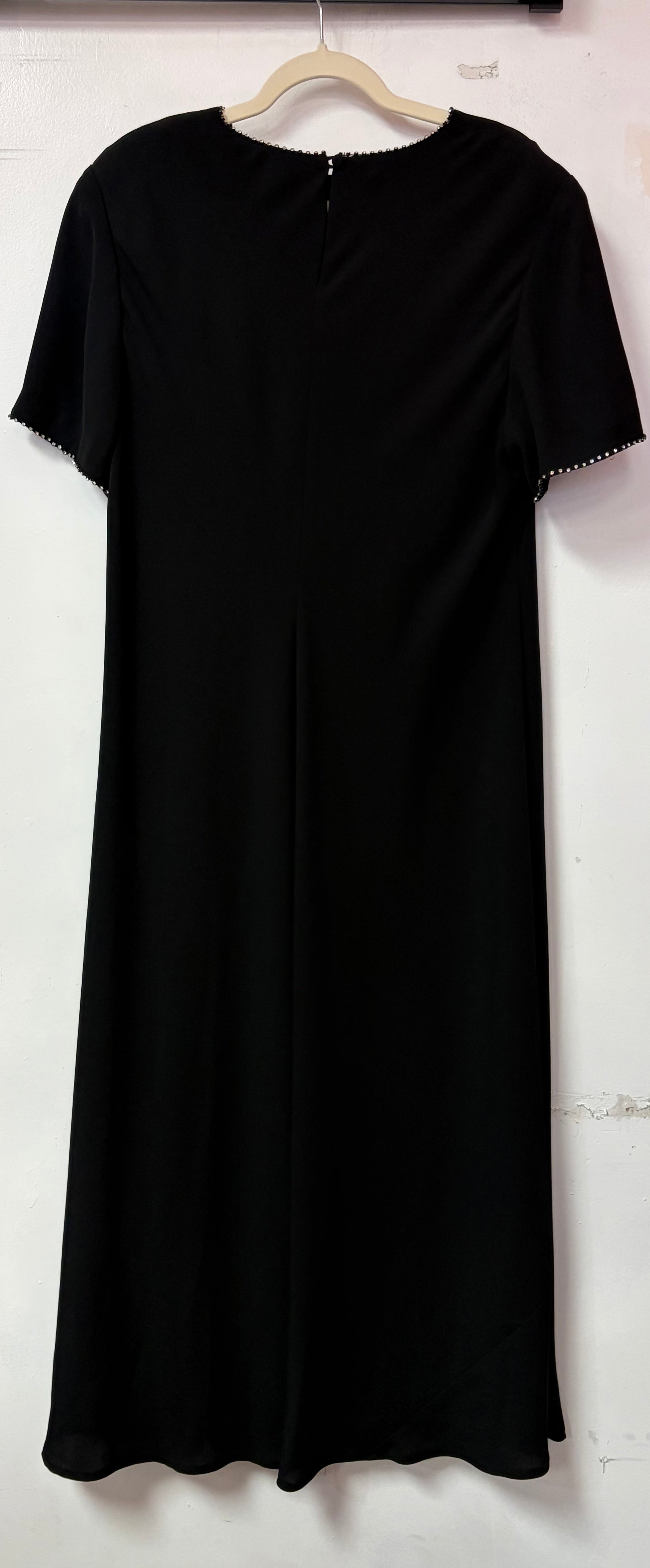 Adrianna Papell Black Embellished Short Sleeve Gown